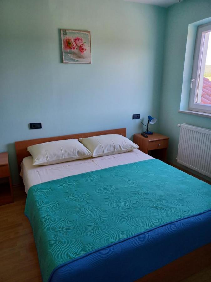 Apartman Alen Podhum Exteriör bild