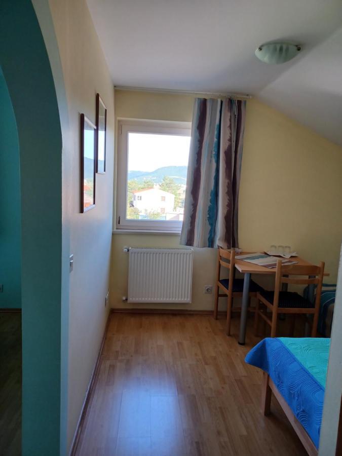 Apartman Alen Podhum Exteriör bild
