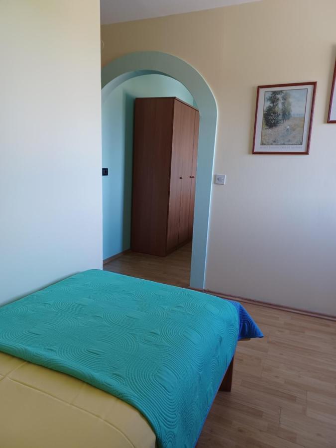 Apartman Alen Podhum Exteriör bild