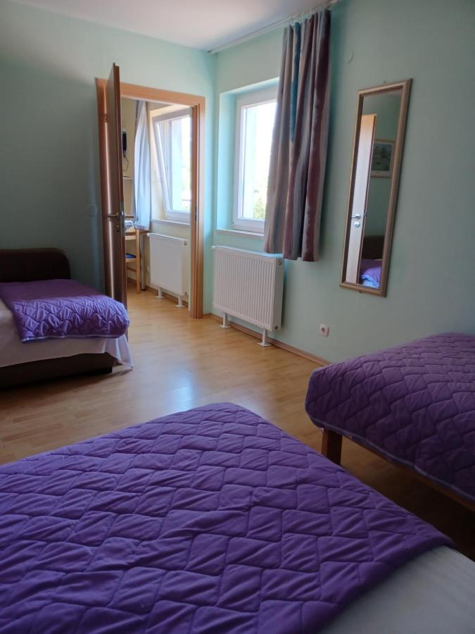 Apartman Alen Podhum Exteriör bild